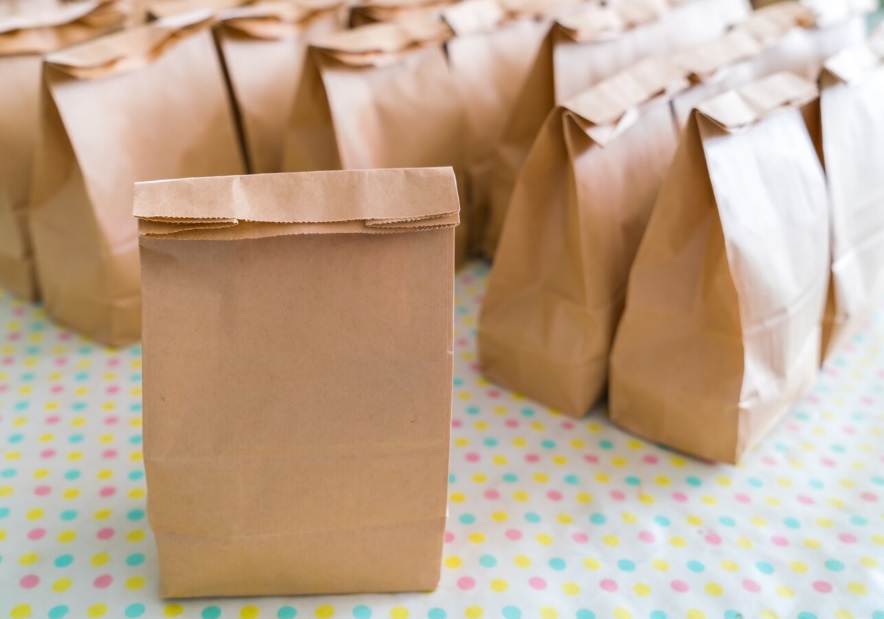 Jak wentyl wpływa na trwałość worka papierowego?