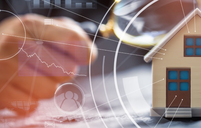 Wycena nieruchomości a aktualne trendy rynkowe – jak zmienia się wartość mieszkań i domów?