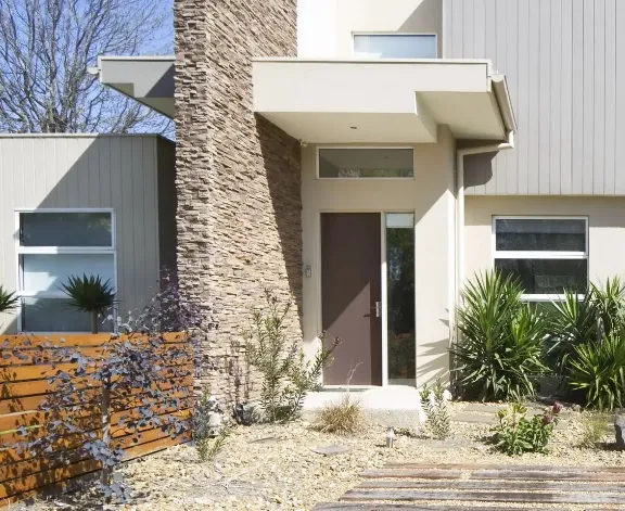 Estetyka a energooszczędność – drzwi premium, które łączą styl z funkcjonalnością